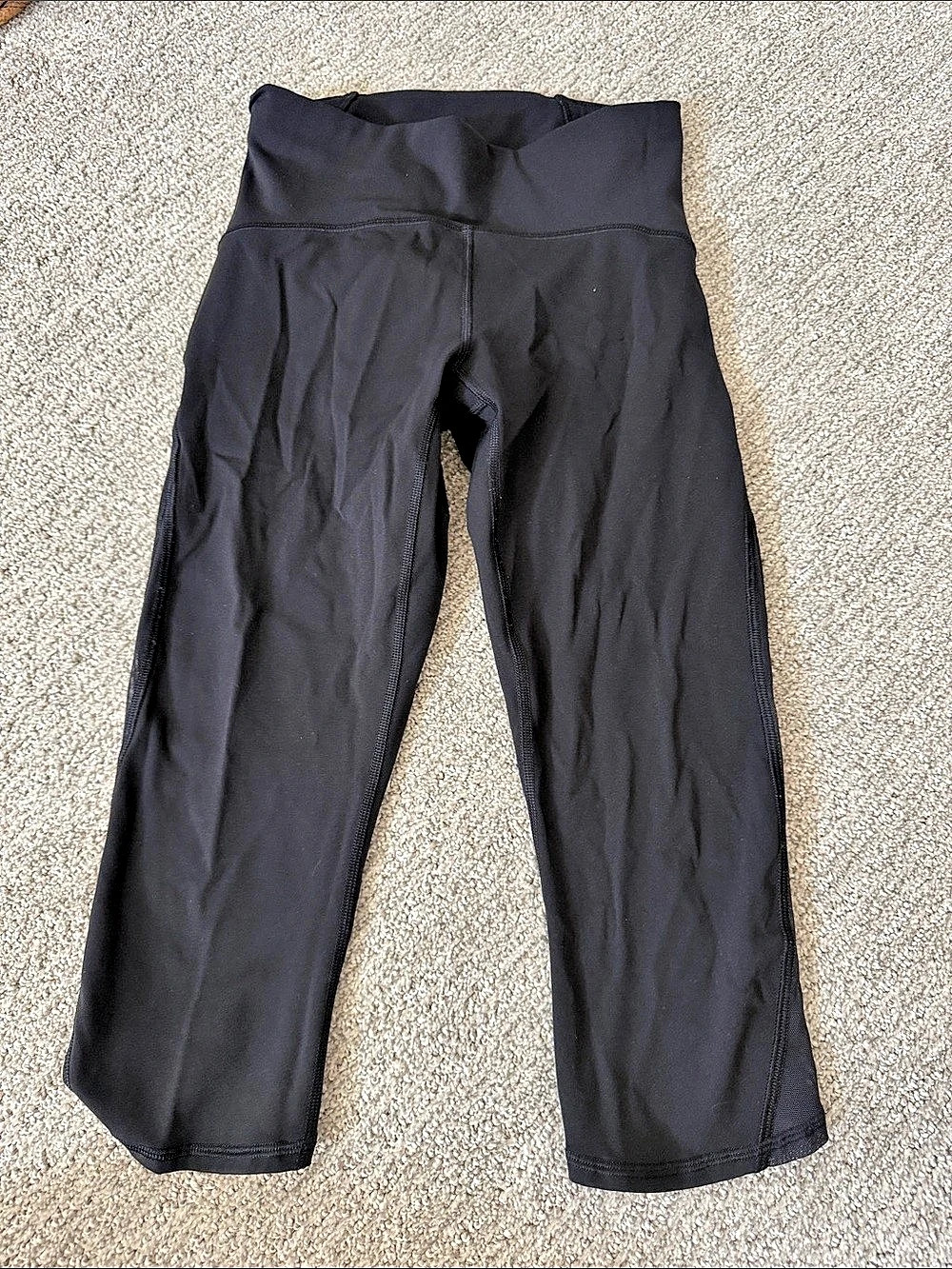 Lululemon Train Times Crop (17") ) Black Cropped Leggings Size 6